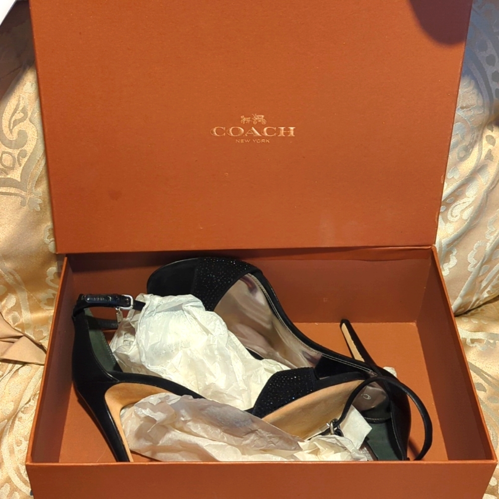 Coach, heels 👠 for women, Size 9.5